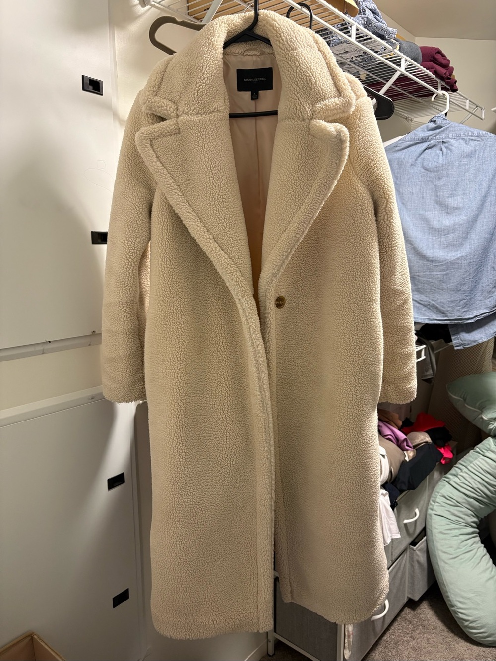 Banana Republic Women's Cream Teddy Long Coat - Classic Lapel worn once
